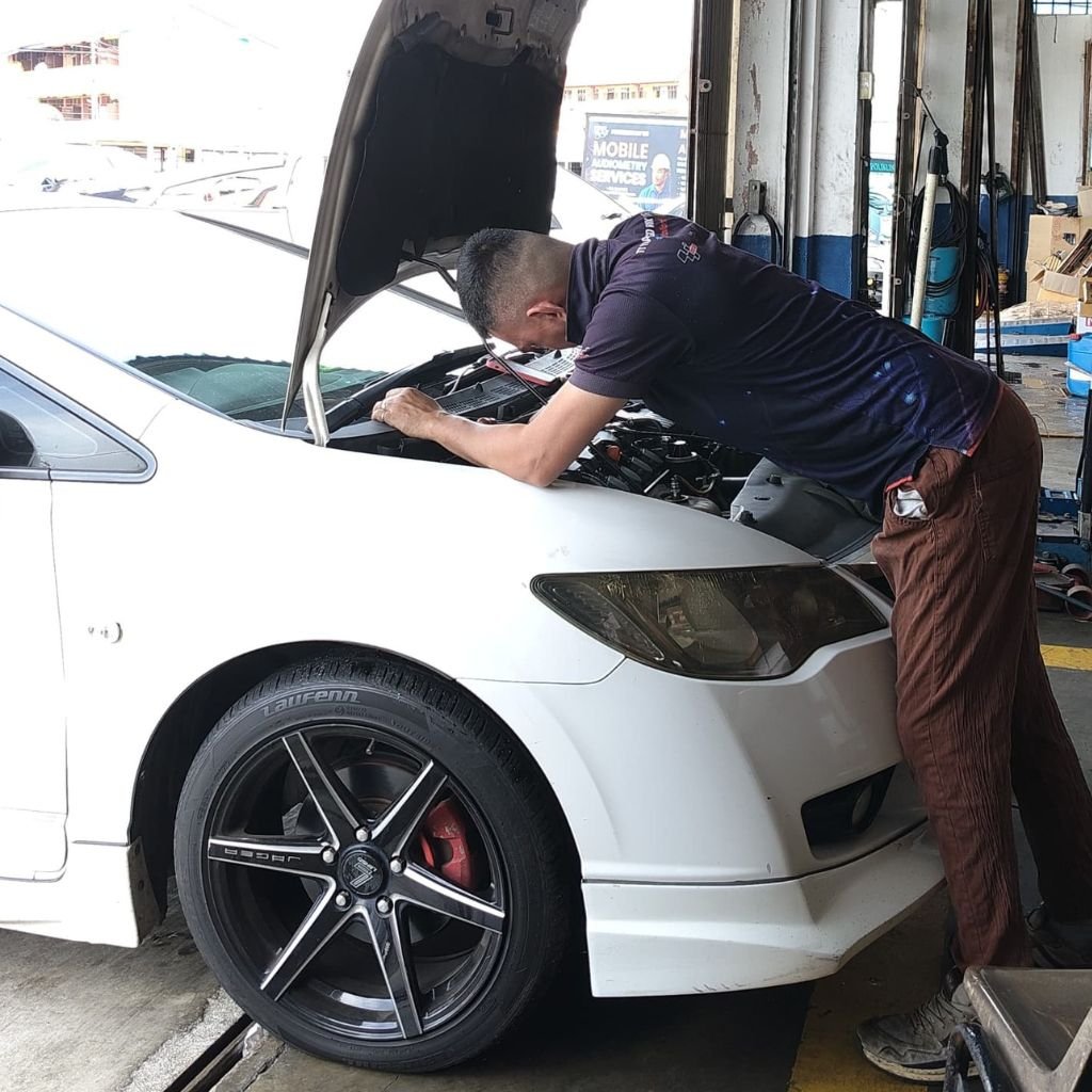 Engine oil change service
